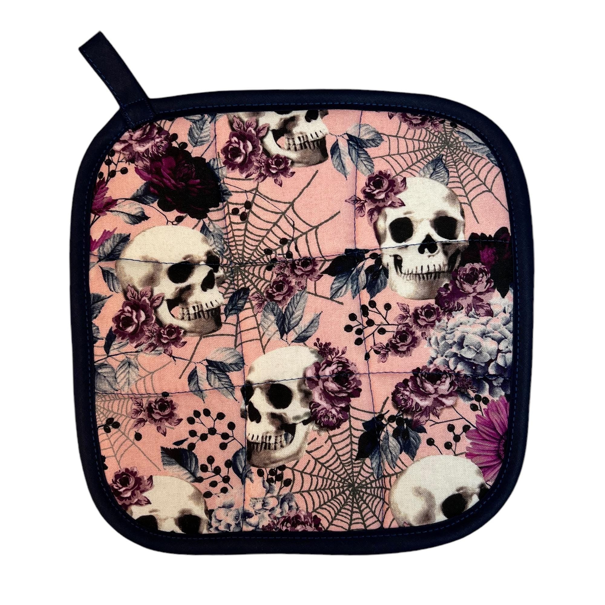 Midnight Garden of Skulls Pot holder