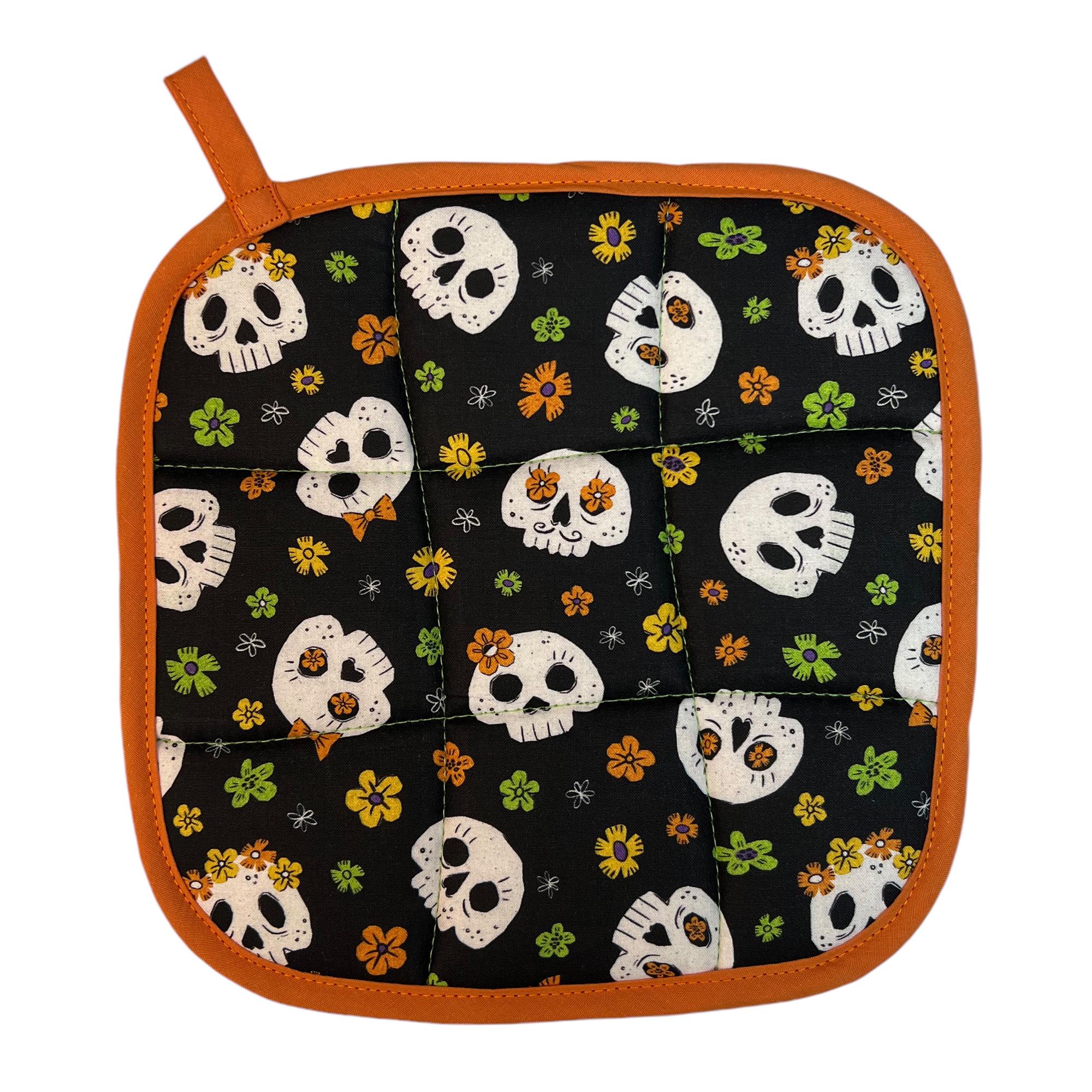 Skulls in Bloom Pot holder