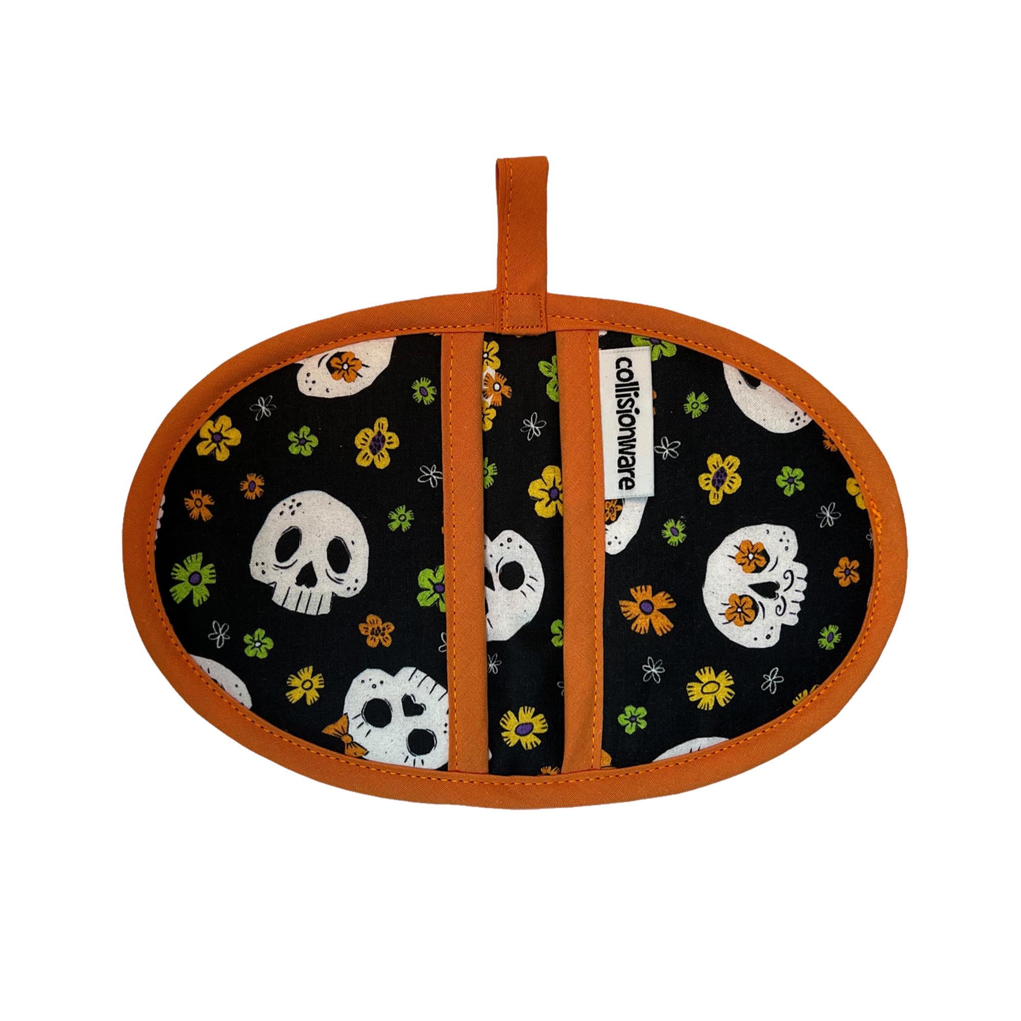 Skulls in Bloom Mini Pincher Mitt