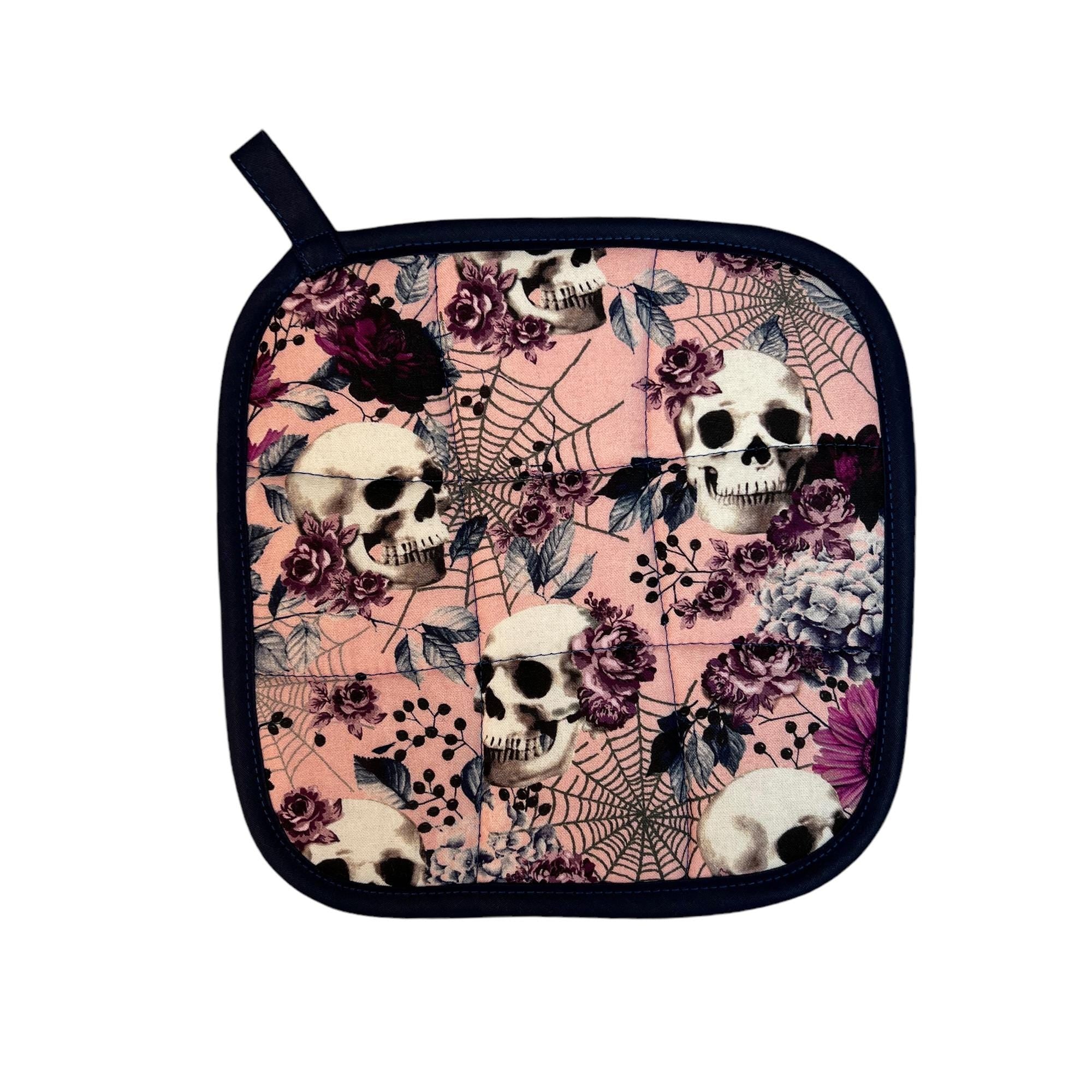 Midnight Garden of Skulls Pot holder