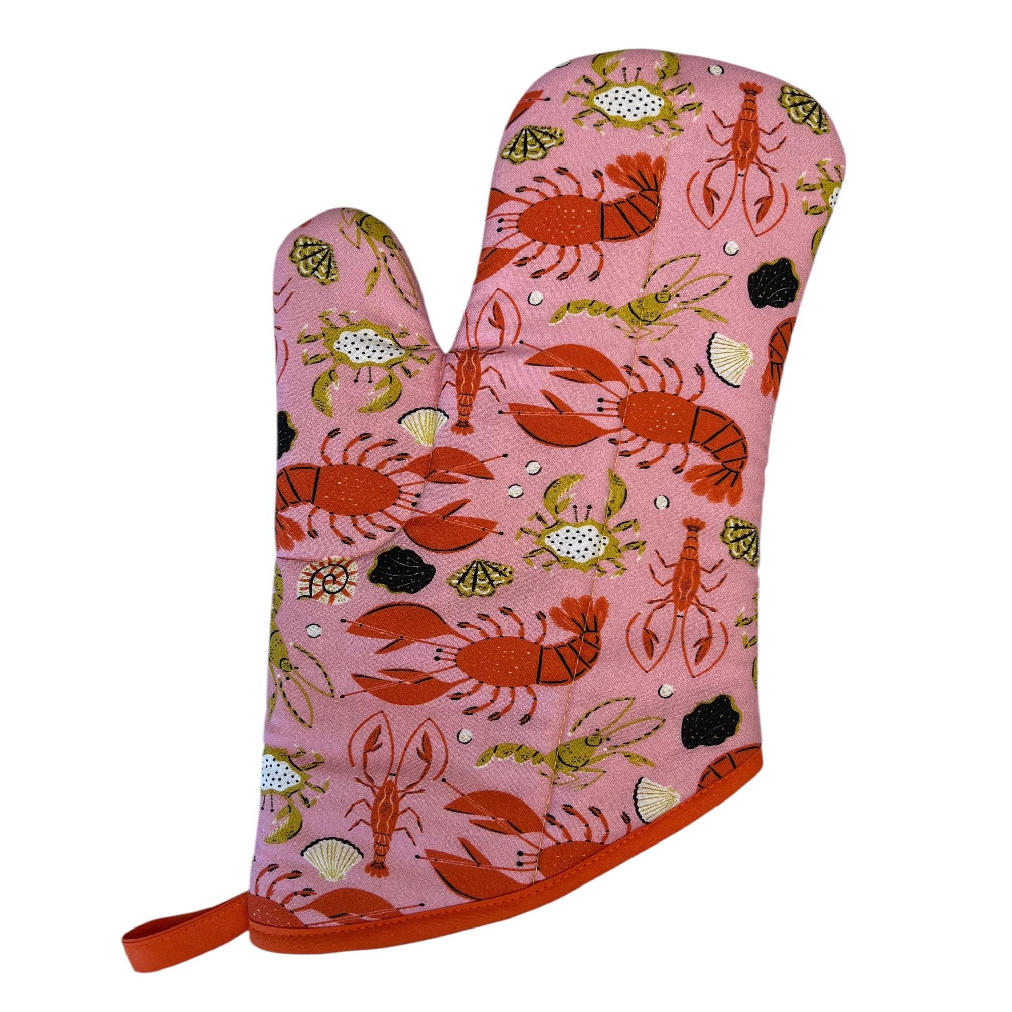 Shell Fish Oven Mitt