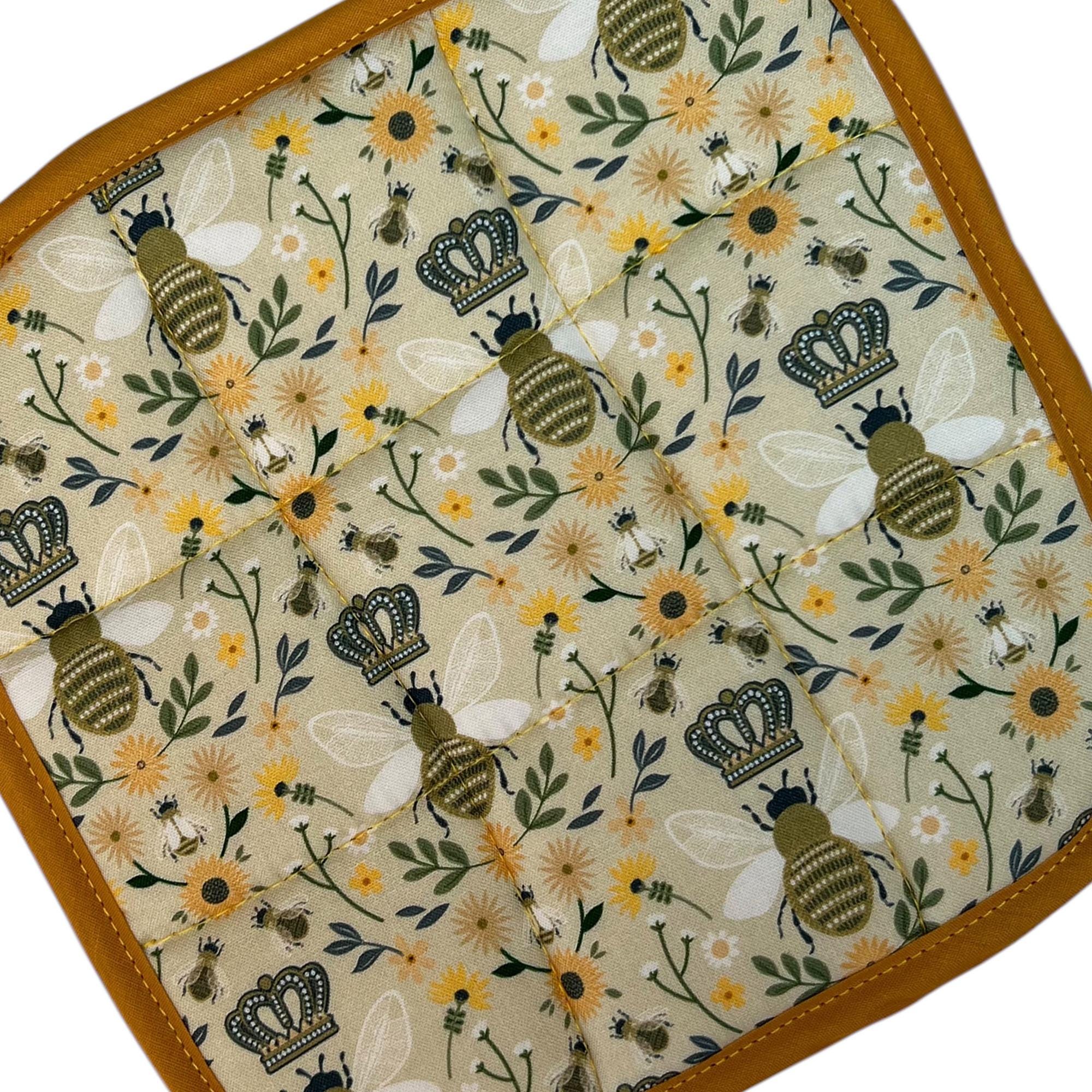 Queen Bee Pot Holder