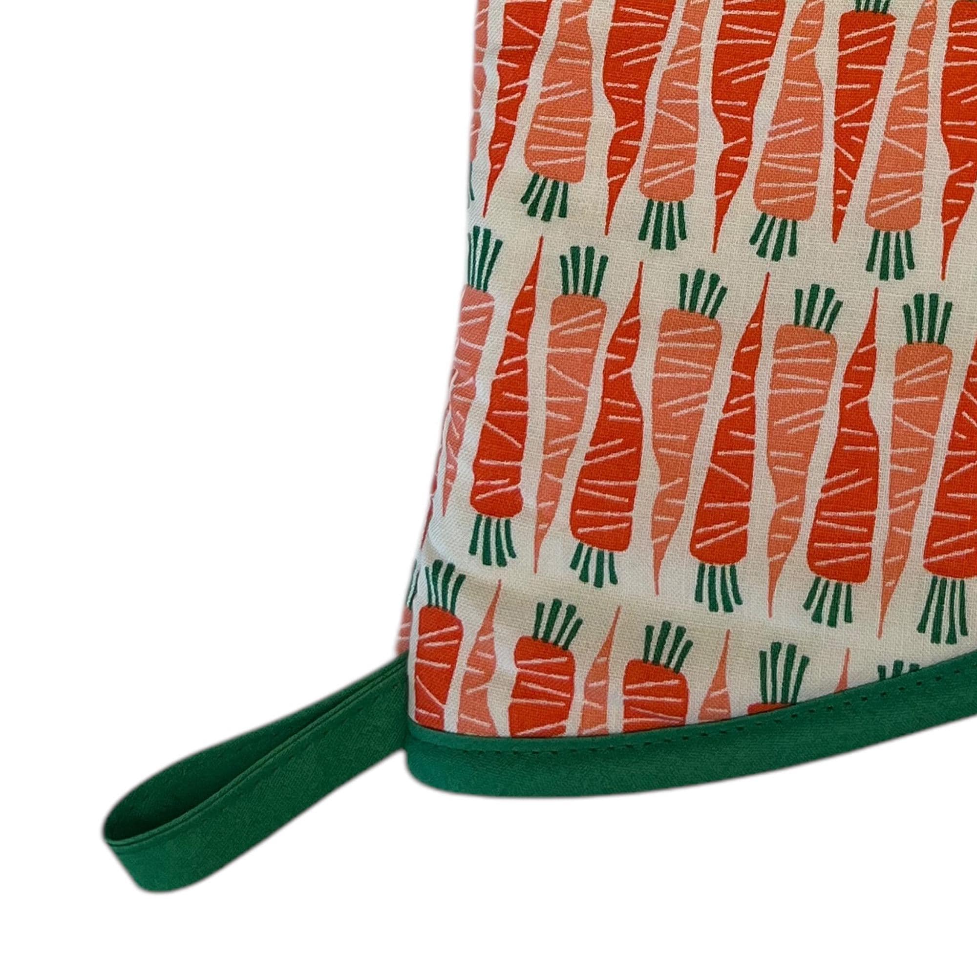 Carrots Oven Mitt