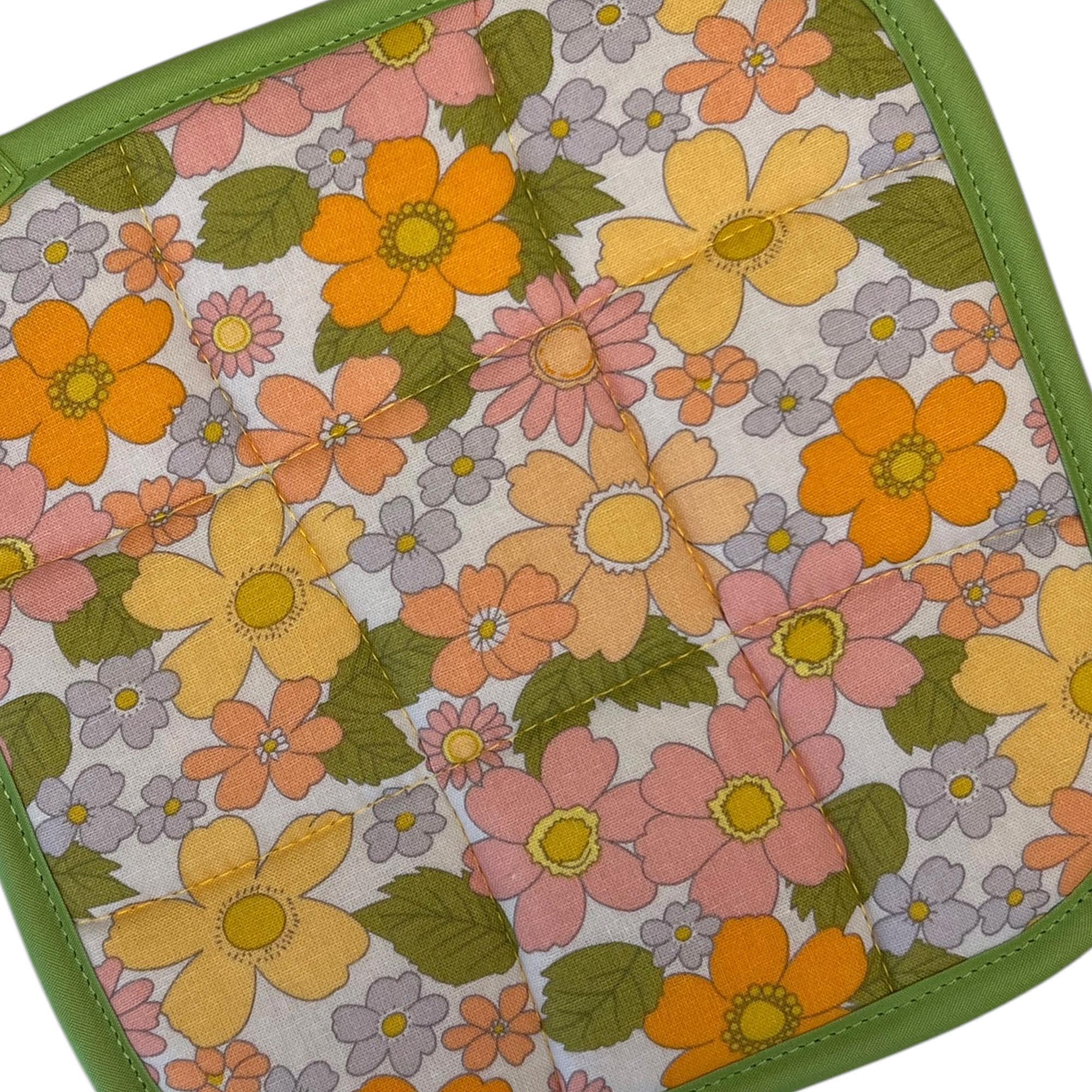 Vintage Wildflowers Pot Holder