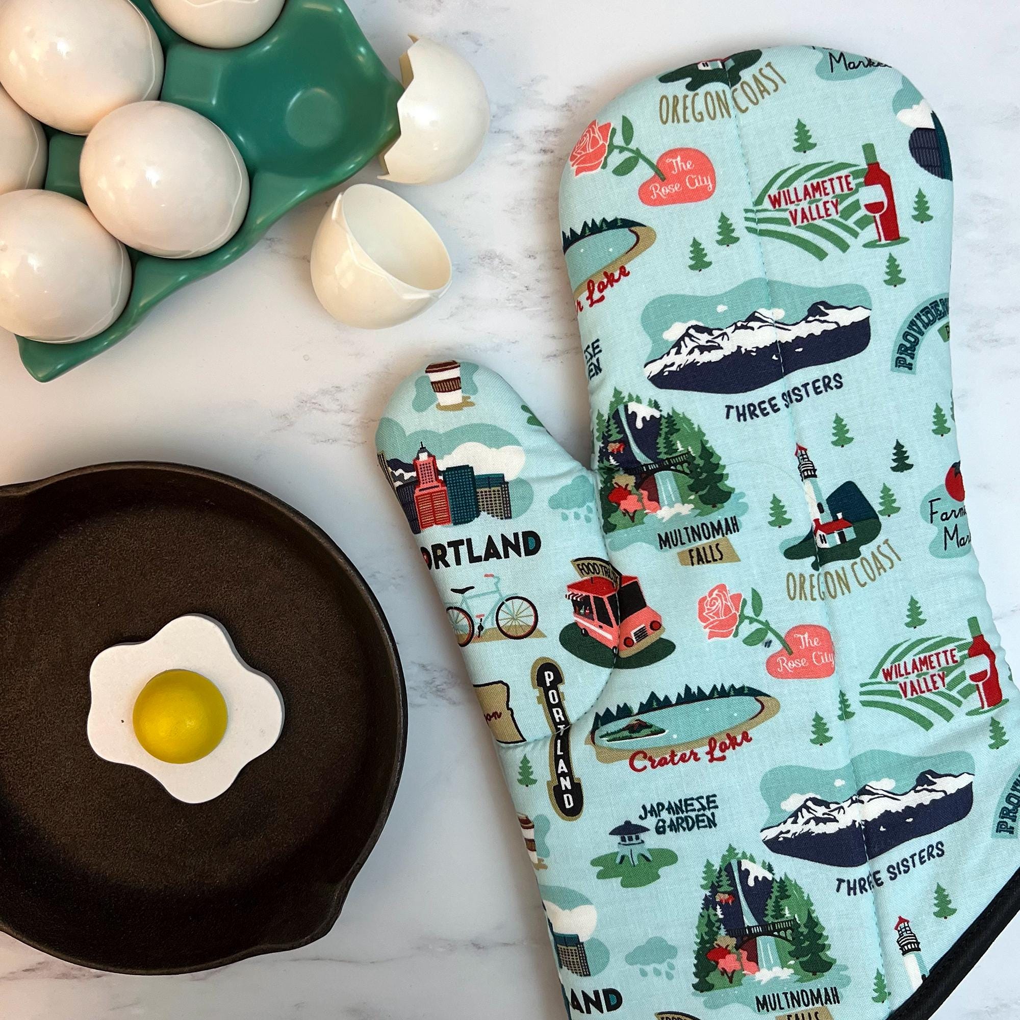 Love for Oregon Oven Mitt