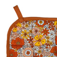 Load image into Gallery viewer, Sunshine Blooms Pot Holder
